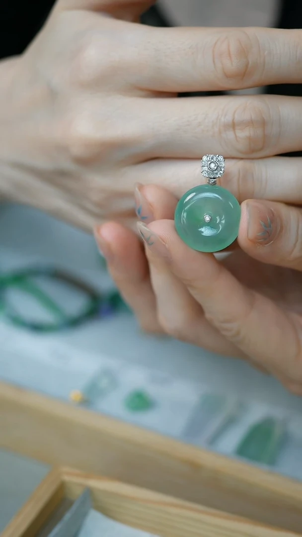 18K金镶嵌挂件翡翠27-吊坠/姿/3