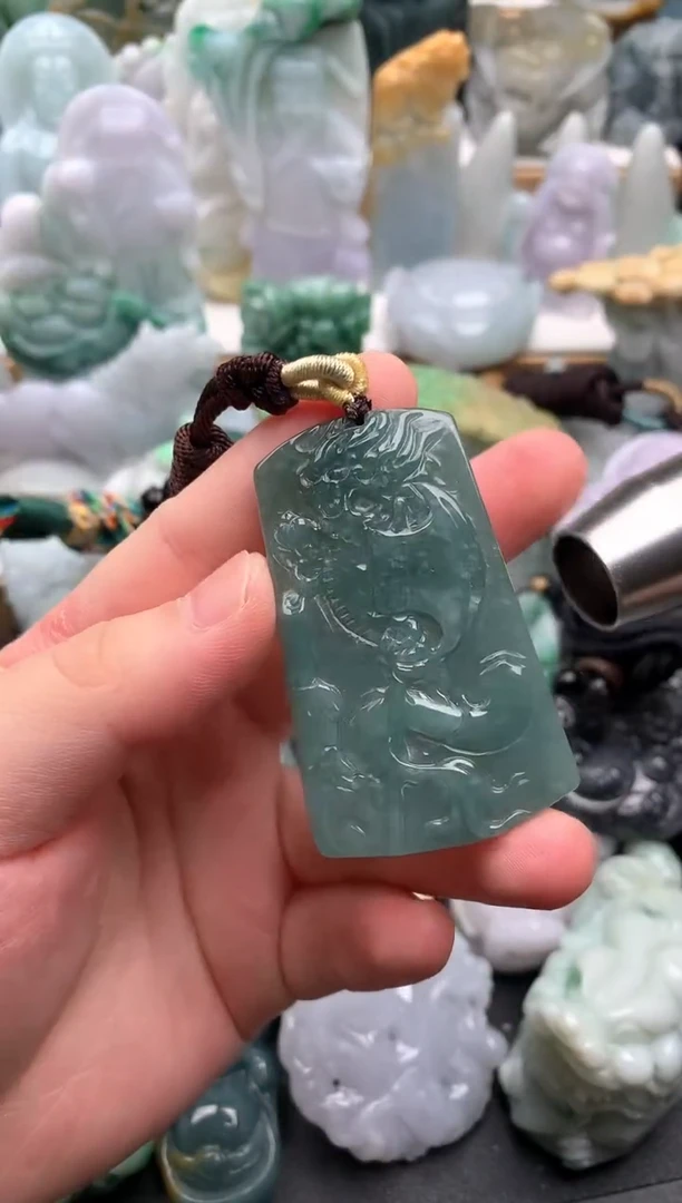 吊坠(不含链)未镶嵌翡翠1