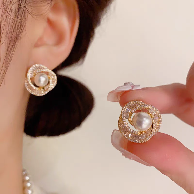 铜合金耳饰 精致满钻珍珠螺旋耳钉闪钻爆闪洋气质耳饰C19