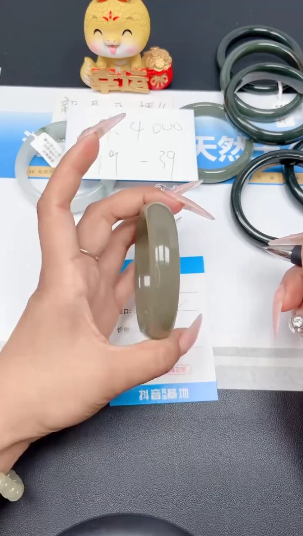 和田玉手镯未镶嵌191-湖水绿58