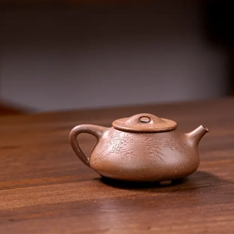 老王茶客厅×藏器 | 满瓢 王亚强制 黄松刻 段泥 120cc 大拍级藏品