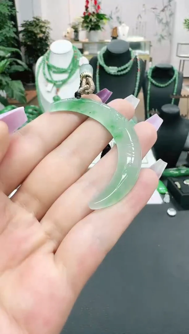 未镶嵌1石英质玉（非洲翠）/8791