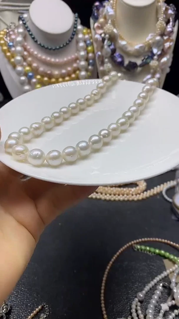 颈饰未镶嵌淡水珍珠多人