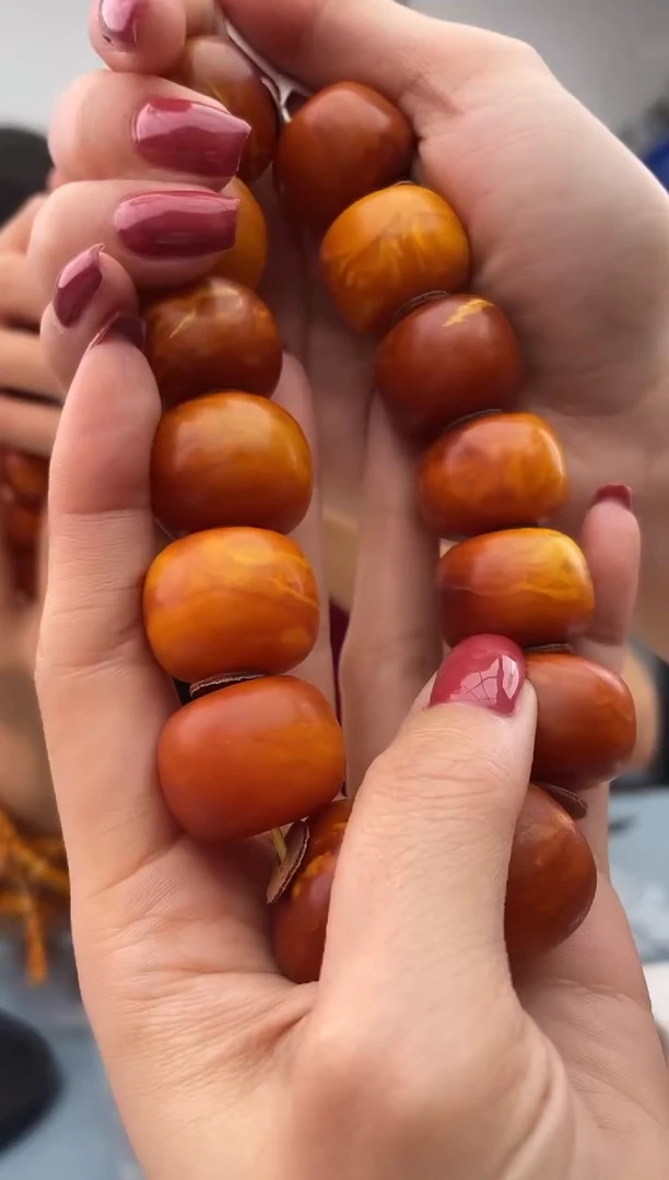 未镶嵌蜜蜡珠宝奇石假一罚十，091.23发一件