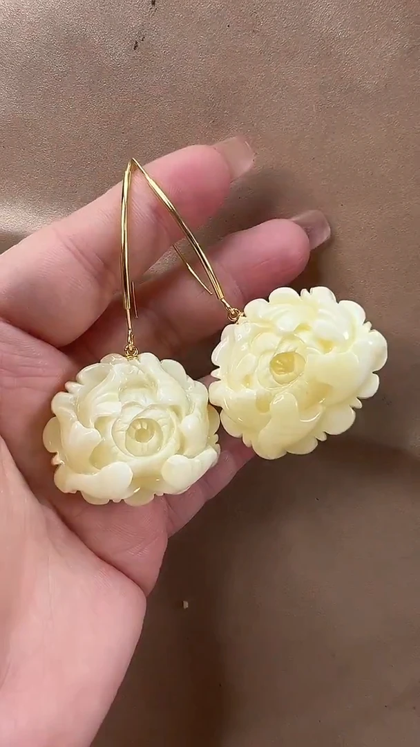 琥珀颈饰未镶嵌耳环