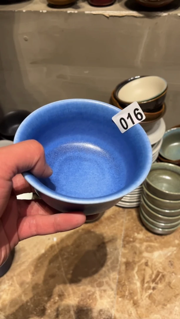 【闪购商品】瓷片16微瑕蓝万福小碗1个