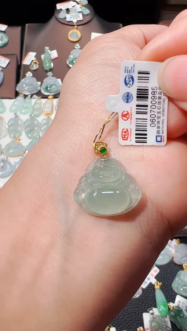 【闪购商品】翡翠吊坠(不含链)18K金镶嵌佛公吊坠985