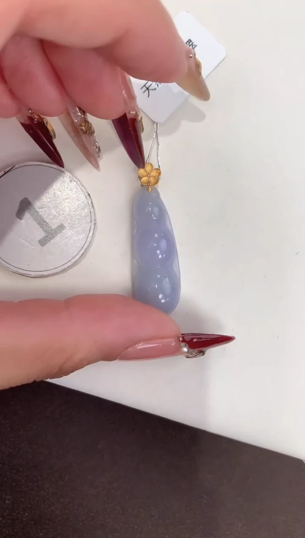 颈饰18K金镶嵌翡翠天然缅甸a货翡翠