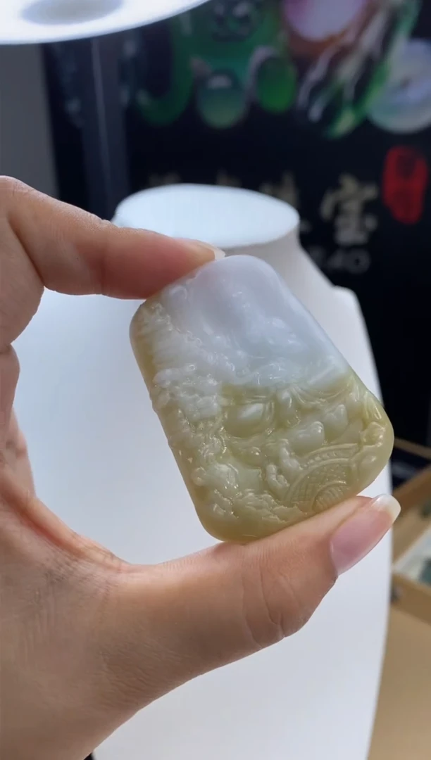 未镶嵌定制翡翠挂件