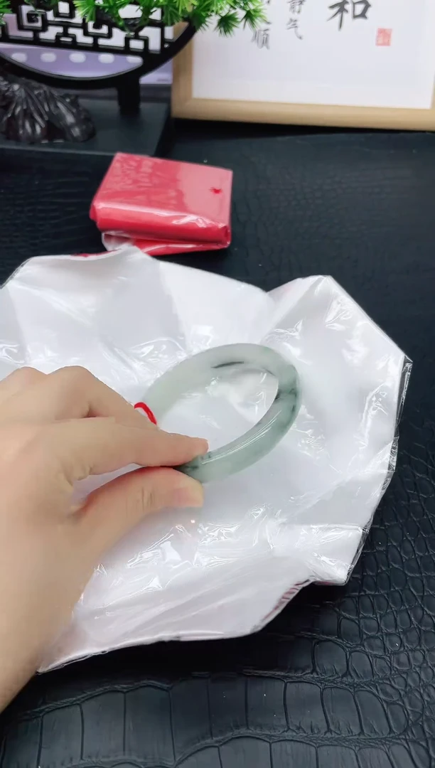 19尺寸合适再拍，圈口58-59