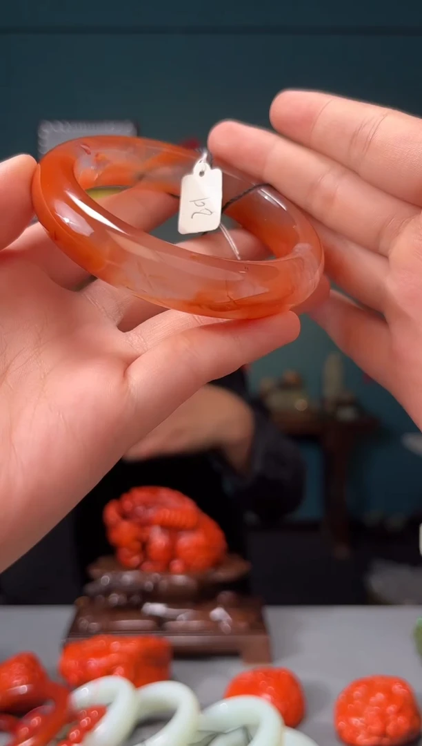 【闪购商品】南红玛瑙颈饰未镶嵌60