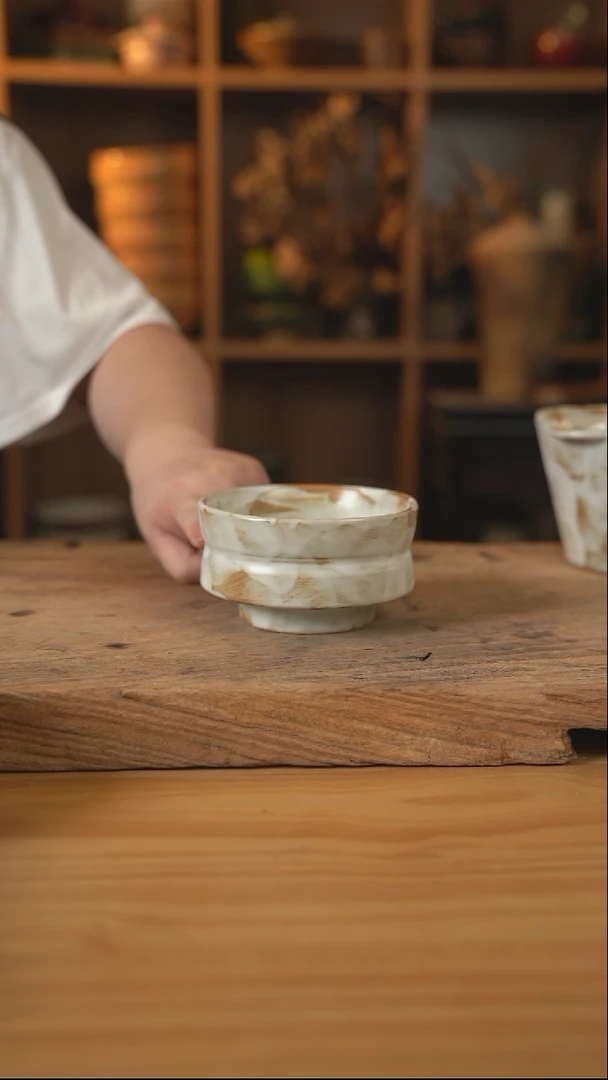 粉影系列的折腰米饭碗