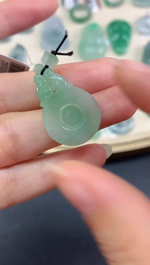 未镶嵌定制翡翠毛货翡翠|380