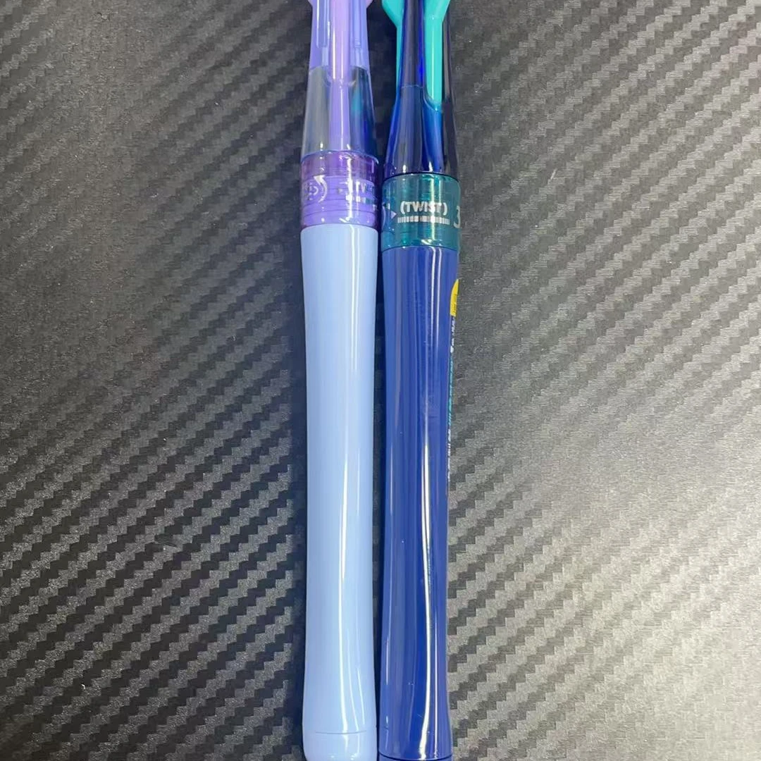 发巡航时空舱蓝绿杆➕蓝紫杆，到手2支。掉封蜡不售后。