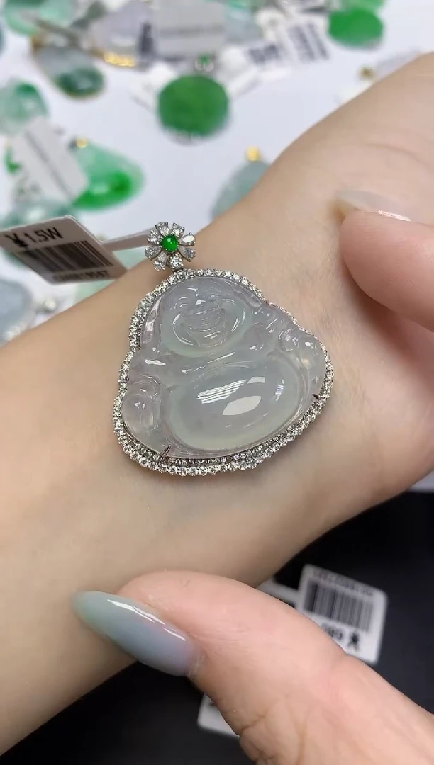 翡翠18K金镶嵌颈饰天然缅甸翡翠A货