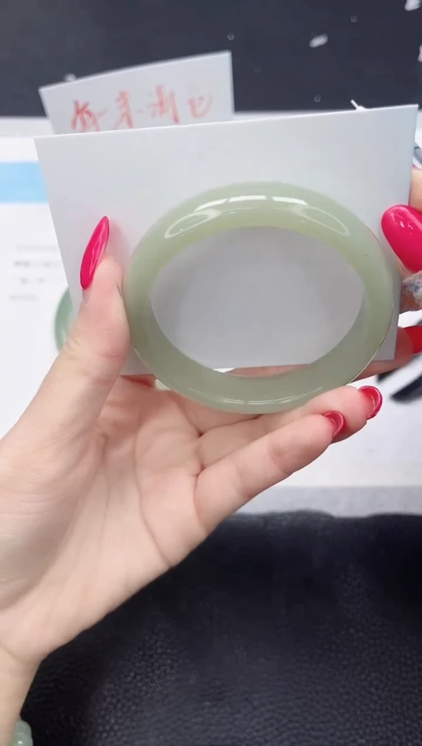 未镶嵌手镯石英质玉151-55