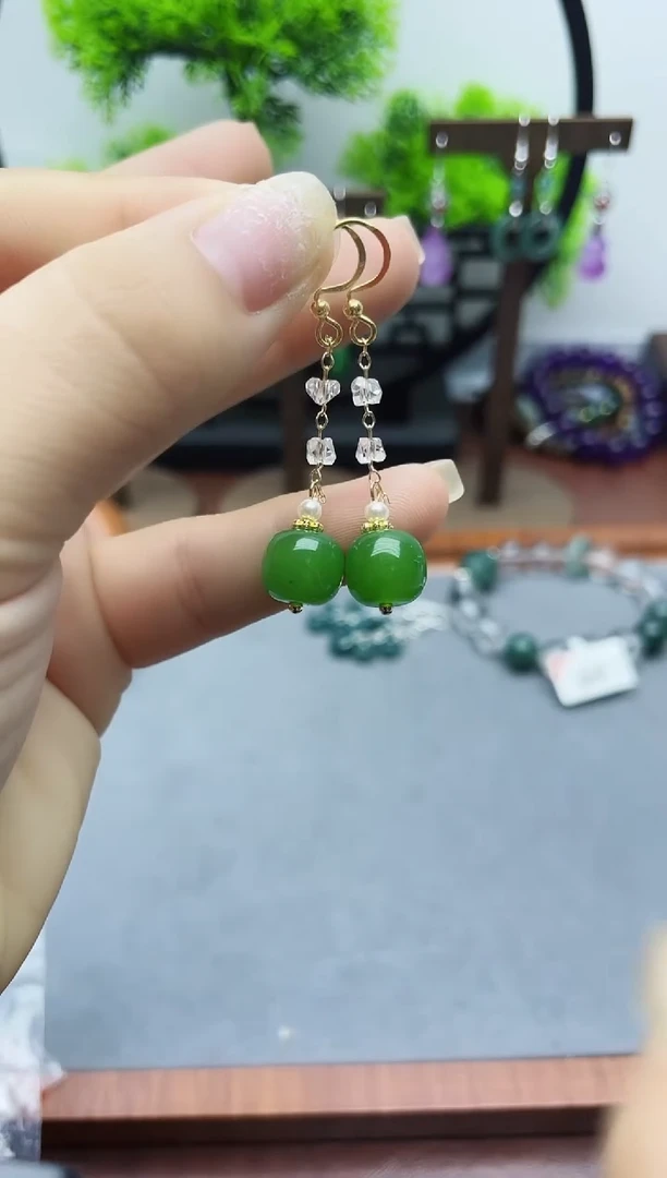 未镶嵌和田玉耳饰512000