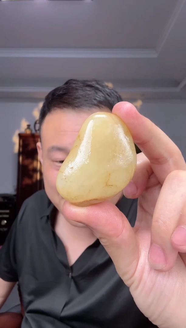 和田玉未镶嵌颈饰1