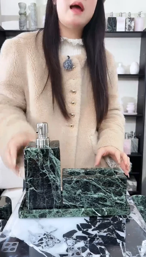 石材普绿040+044+037-5