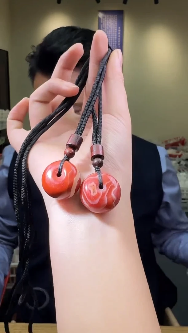 颈饰未镶嵌南红玛瑙多样性发一件 117