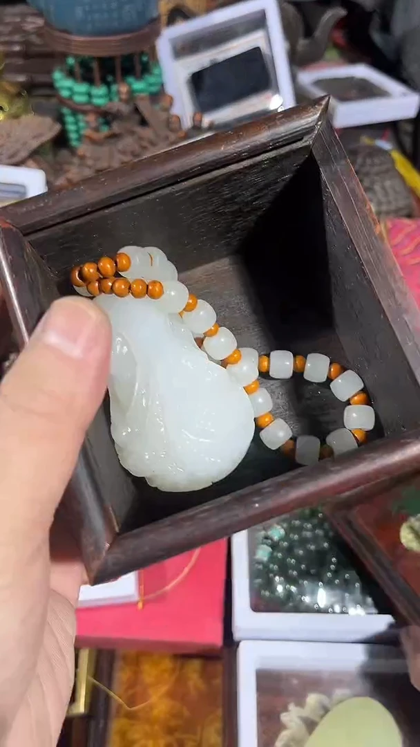 【闪购商品】和田玉挂件未镶嵌1