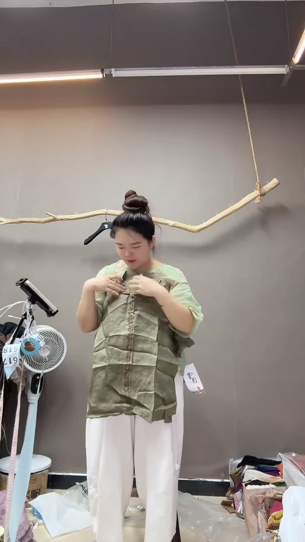 沐小睿服饰麻衣394