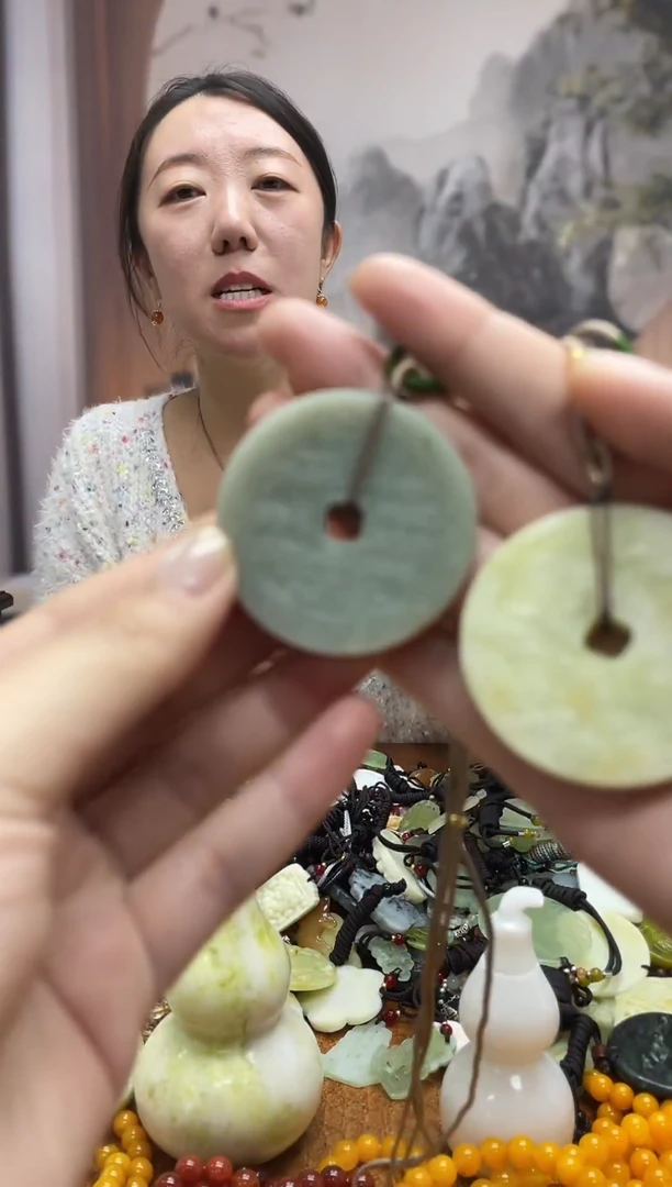 未镶嵌岫玉吊坠多样性发货其中发一