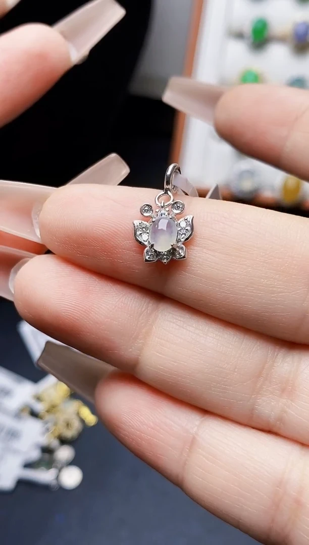 银S925镶嵌戒指翡翠L****?3822