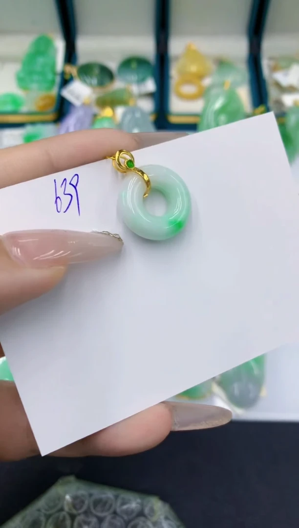 颈饰未镶嵌翡翠11111111111111