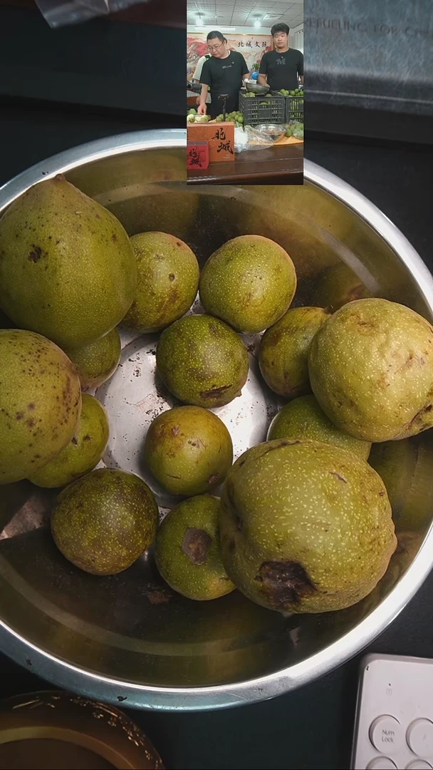 文玩核桃把件青皮小果盘山10个鸡心2个官帽2个（售出不退不换）