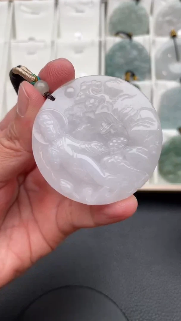 颈饰未镶嵌翡翠天然缅甸翡翠A货215