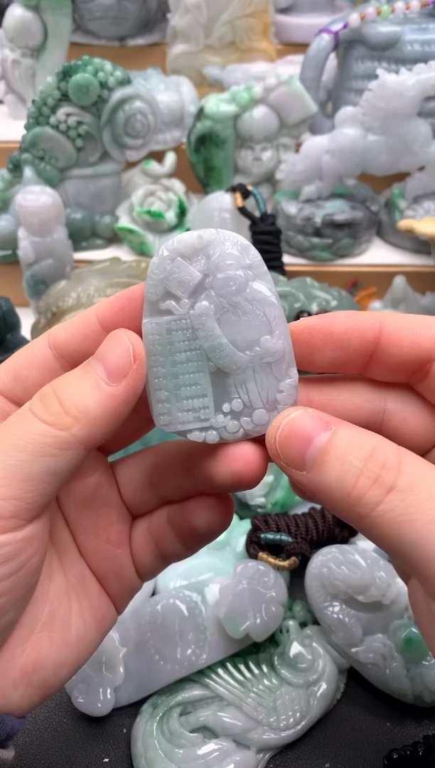 吊坠(不含链)未镶嵌翡翠1