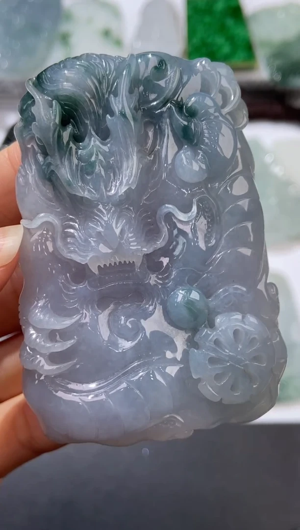 未镶嵌挂件翡翠379528   多人