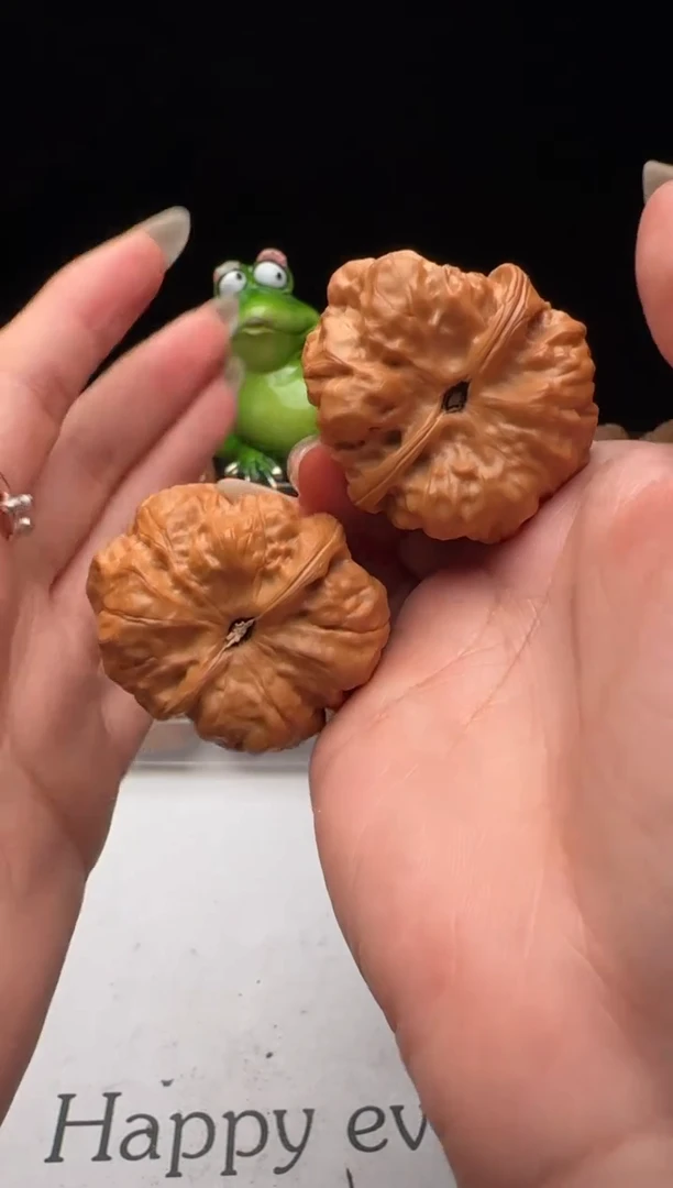 把件文玩核桃小*傅02