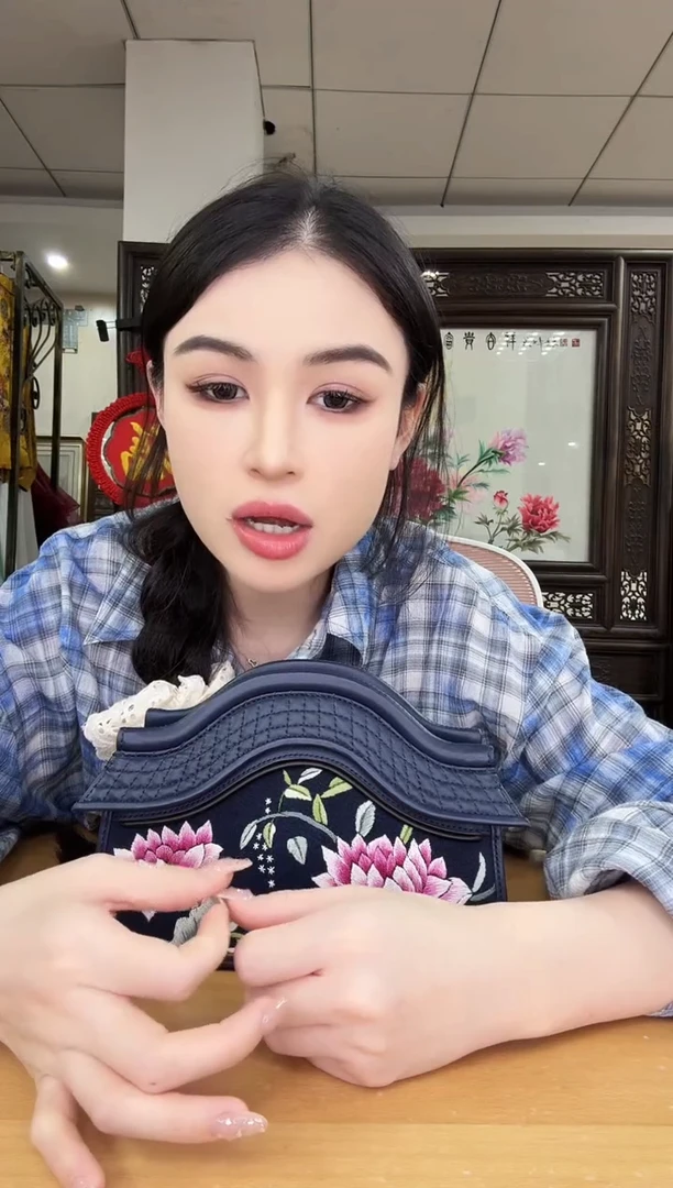 织物大****a国风刺绣