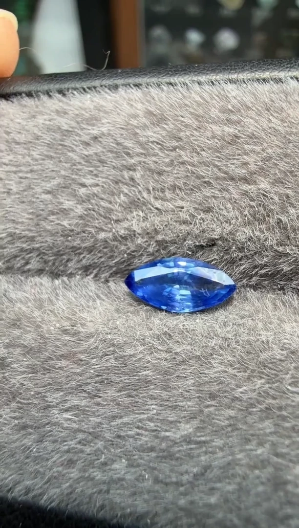 裸石蓝宝石1CT-A301-1P