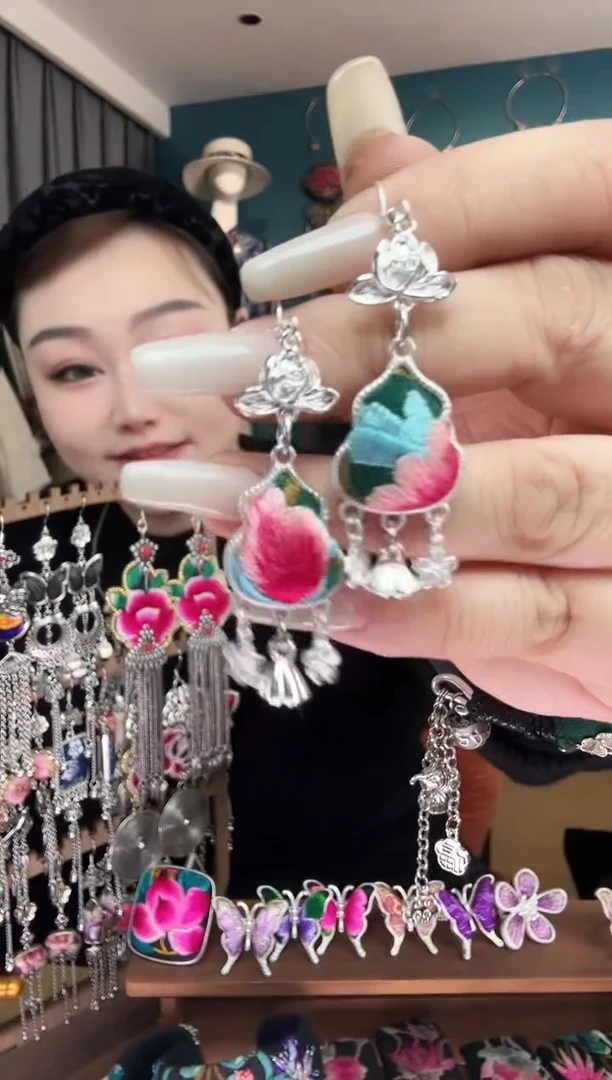 刺绣纯手工民族风刺绣耳环