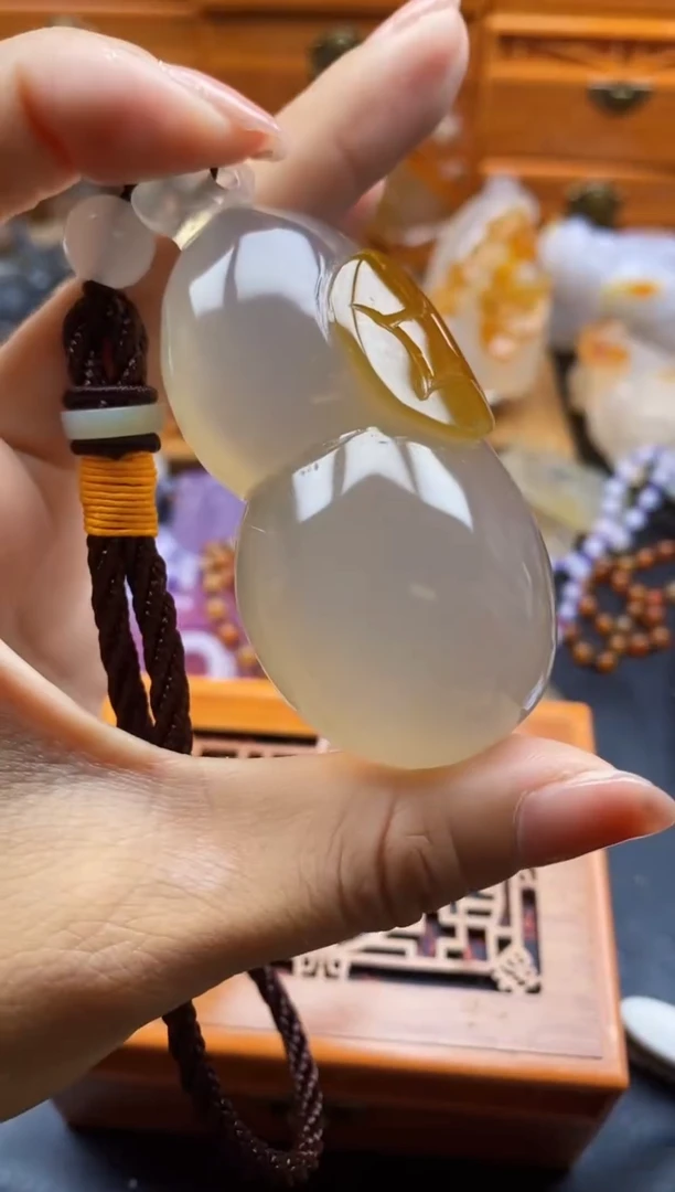 未镶嵌挂件玛瑙/玉髓道****尘ll