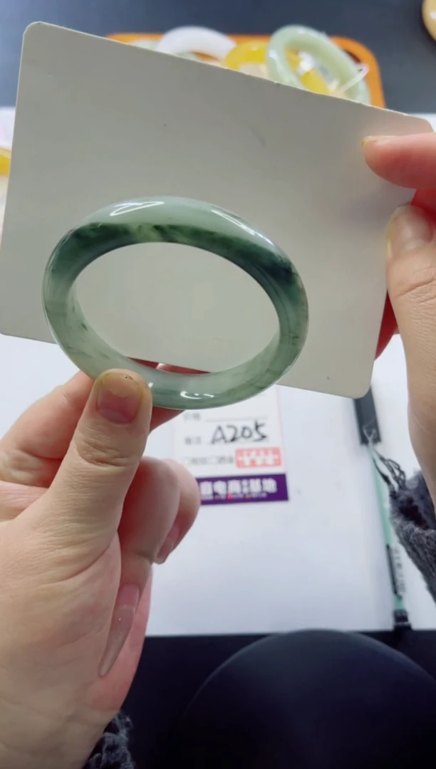 未镶嵌手镯石英质玉多样性发货A205