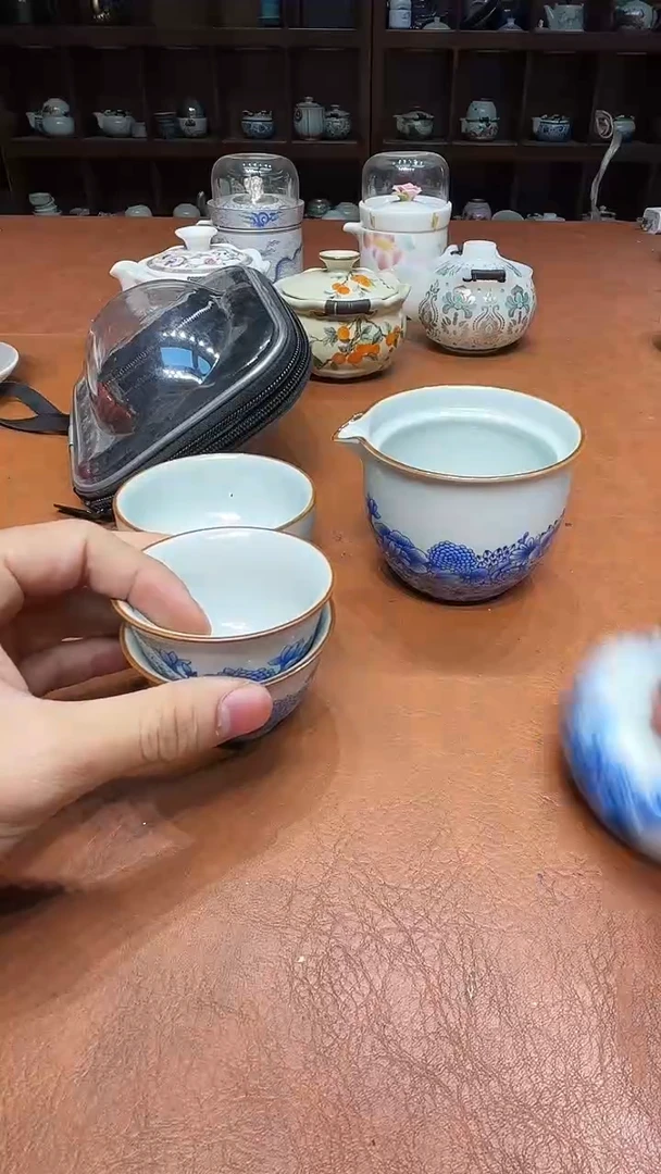 高雅艺术瓷简单清