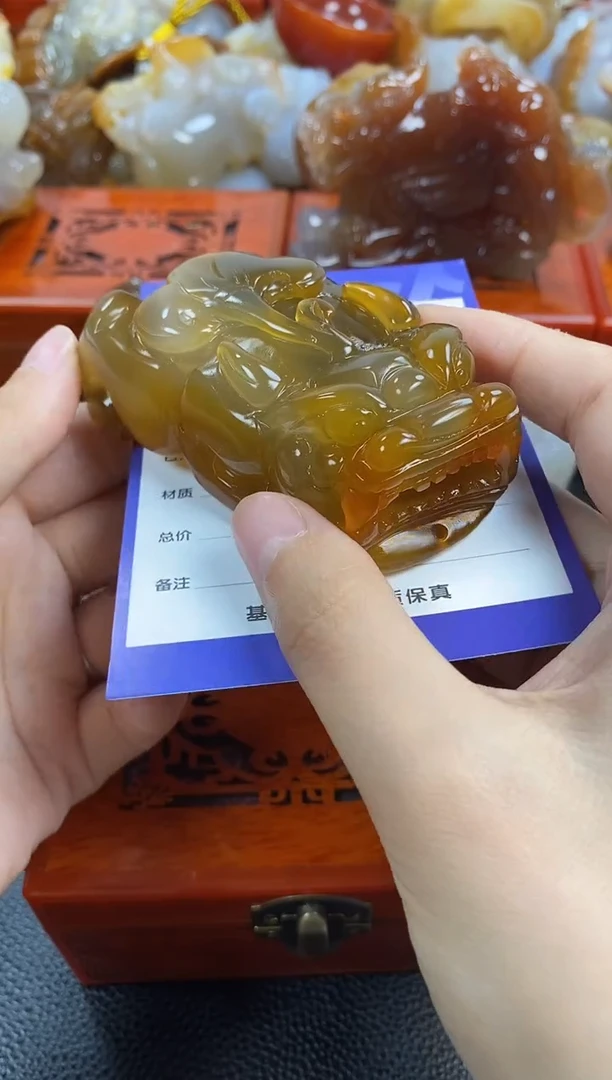 玛瑙/玉髓手把未镶嵌梦**牛1