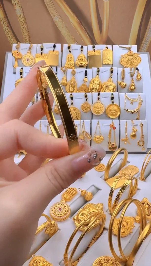 无足银四叶草手镯   总重21g外2.5g