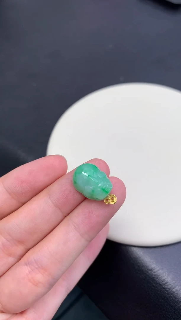 18K金镶嵌把件翡翠48小时鉴赏期 退货不扣服务费