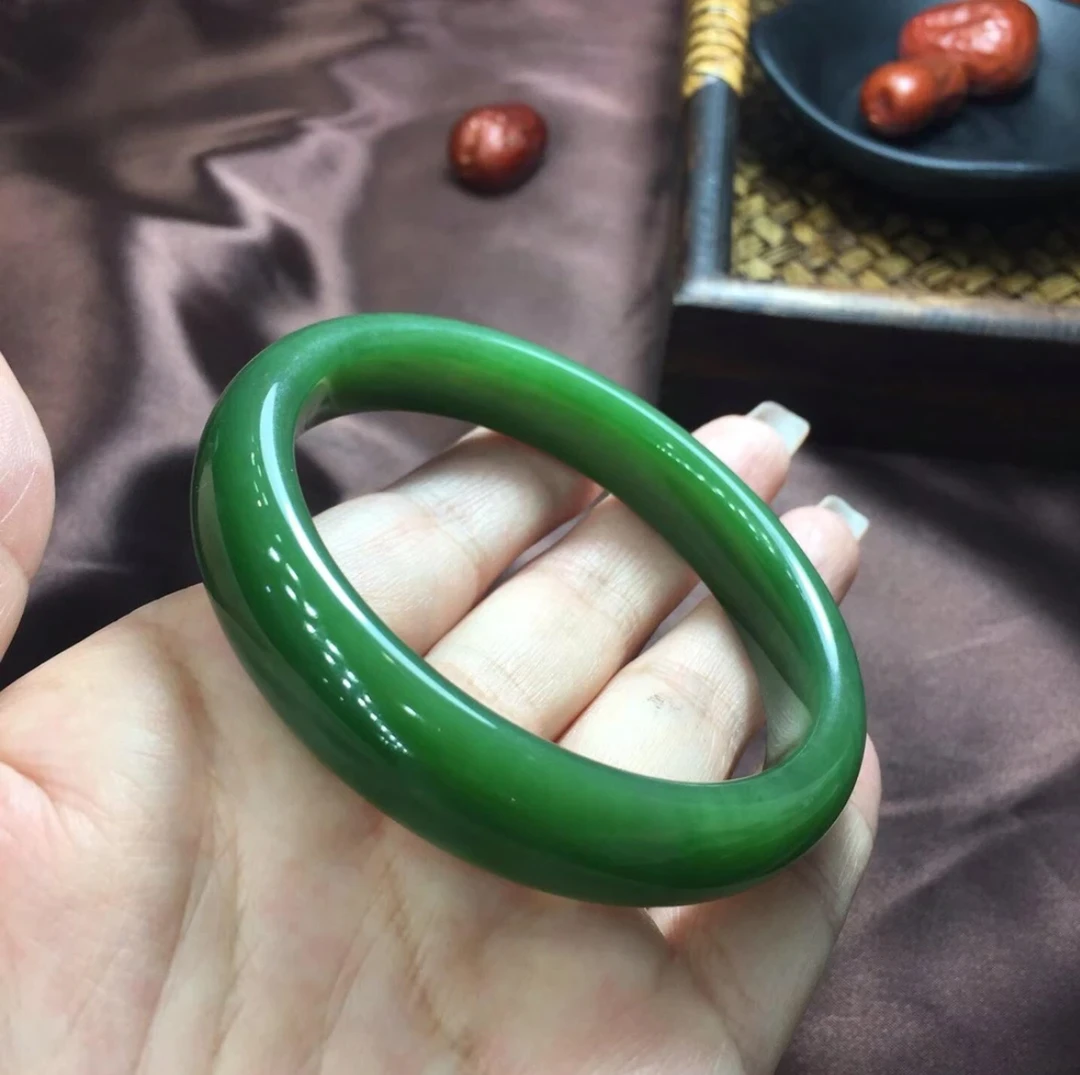 精选时尚五色石手镯（嘉诚精选）