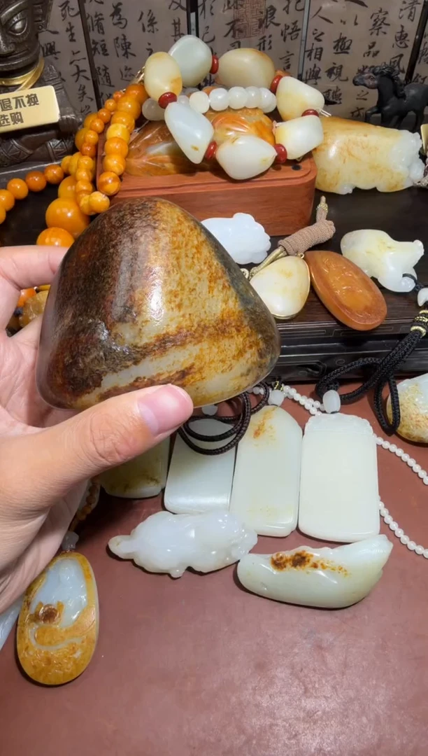 未镶嵌和田玉挂件和田玉