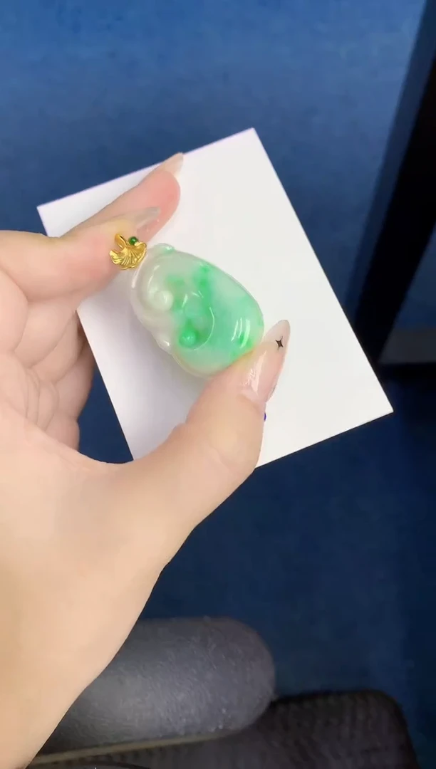 颈饰未镶嵌翡翠缅甸天然翡翠A货