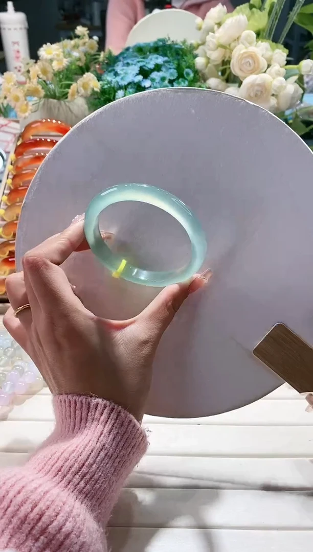 手镯玛瑙/玉髓未镶嵌106-61