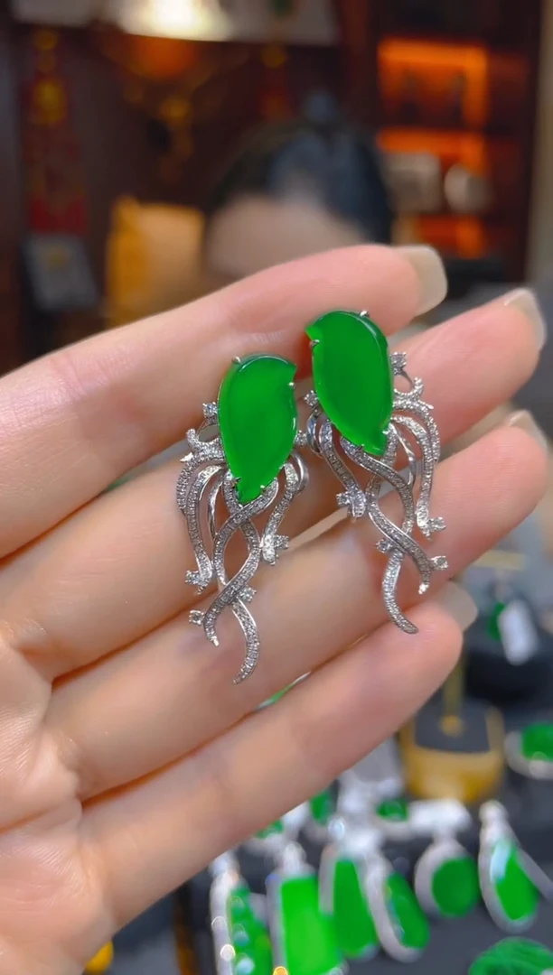 翡翠18K金镶嵌耳饰天然A货翡翠耳钉/132284