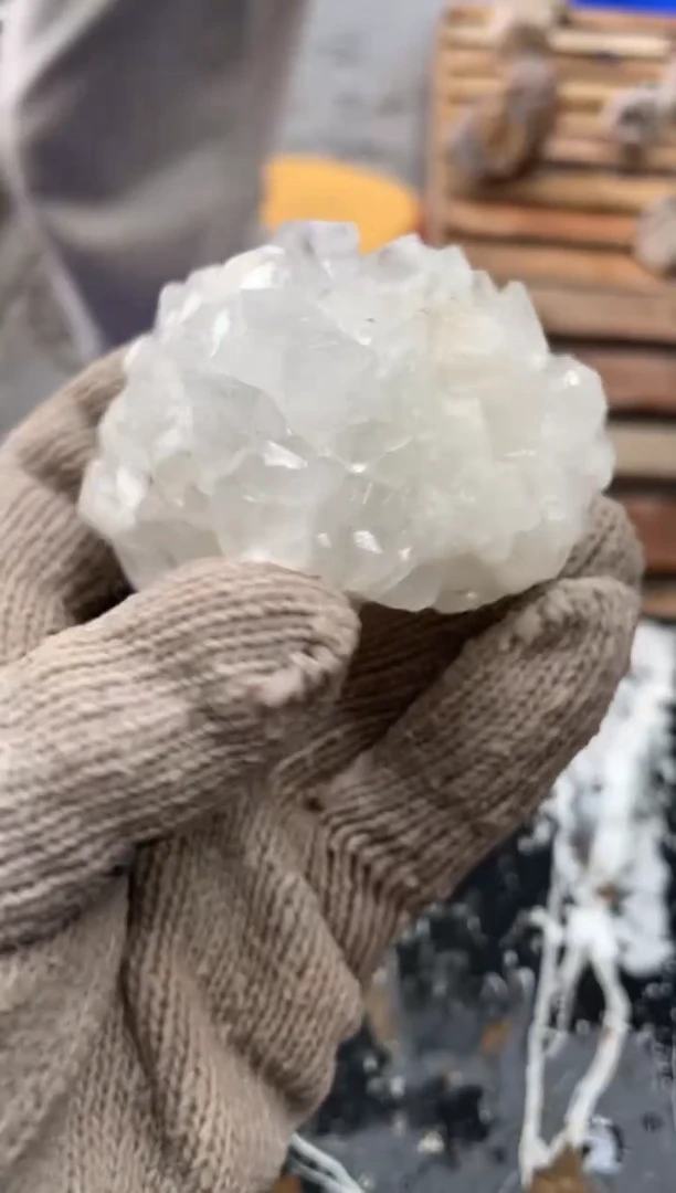 【闪购商品】水晶原石未镶嵌天然白方解原石摆件