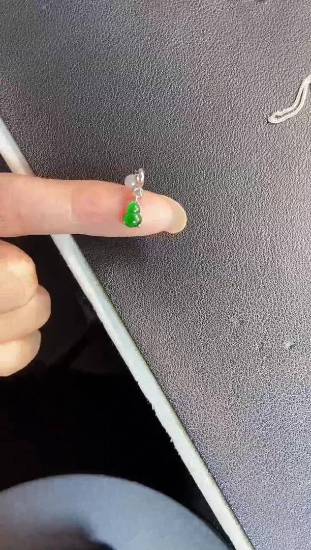 吊坠(不含链)银S925镶嵌翡翠1